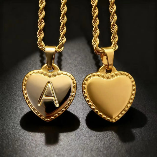 herzkette-mit-gravur-fur-freundin