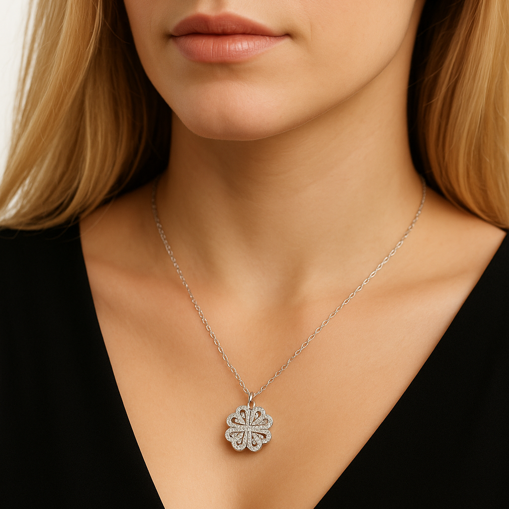 halskette-weissgold-mit-4-herzen