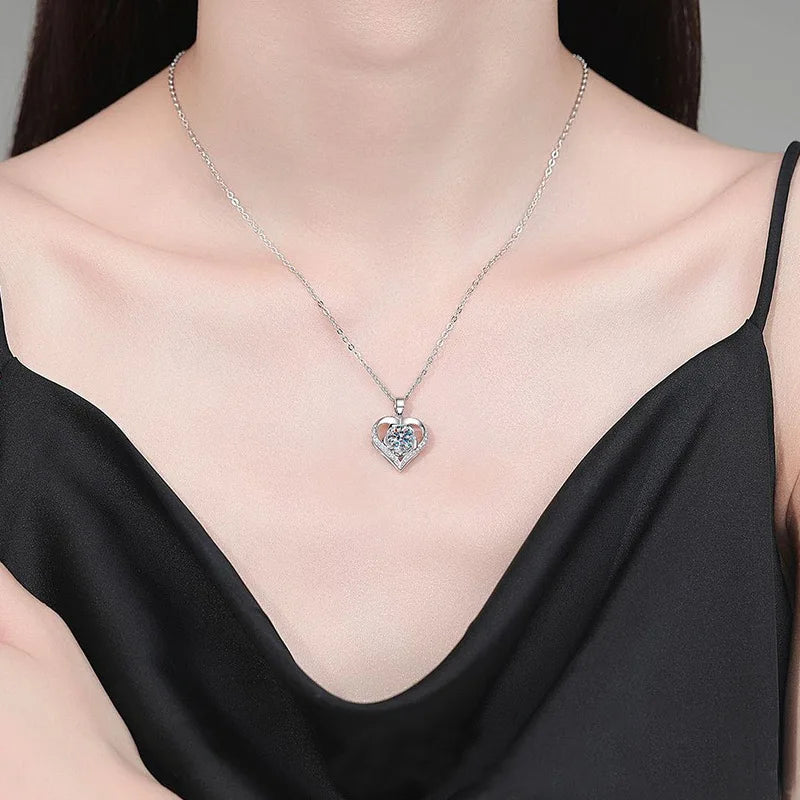 herz-anhanger-weissgold-diamant