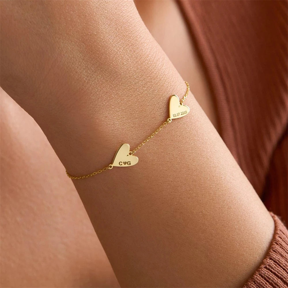 armband-herzanhanger-mit-gravur