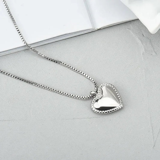 vintage silver heart pendant