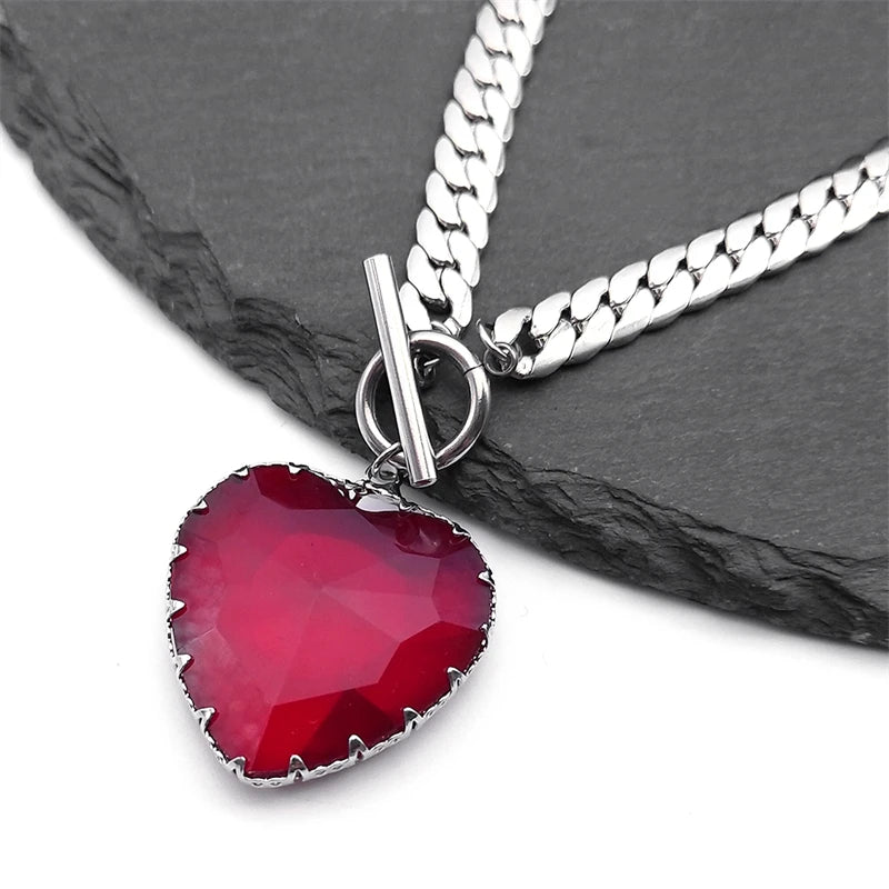 red-heart-silver-necklace