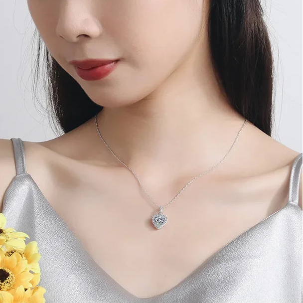 herzanhanger-silber-mit-steinen