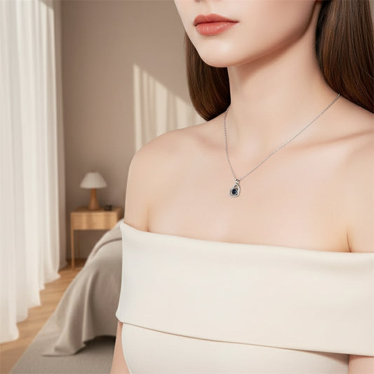 halskette-mit-bild-im-stein