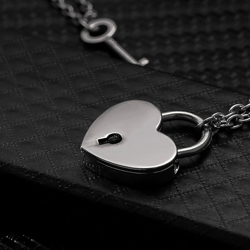 best-friend-necklaces-heart-and-key