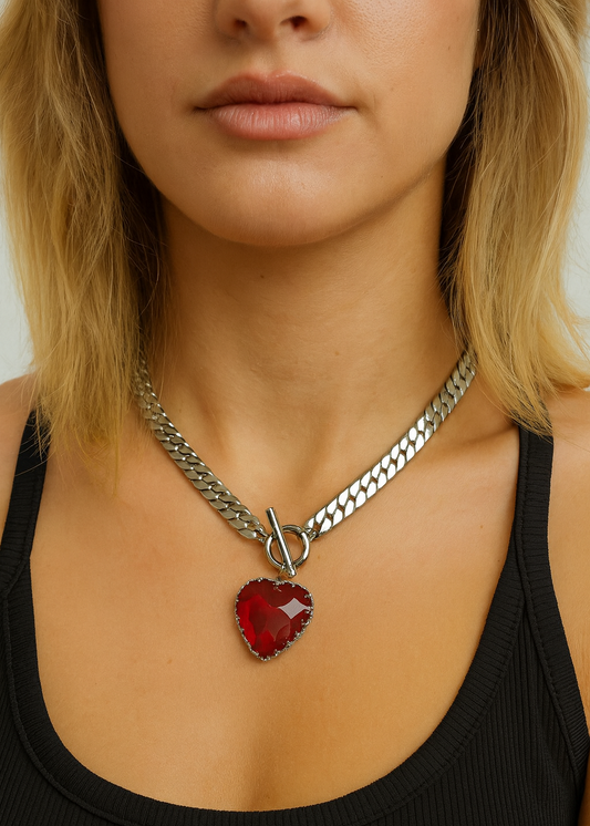 red-heart-silver-necklace
